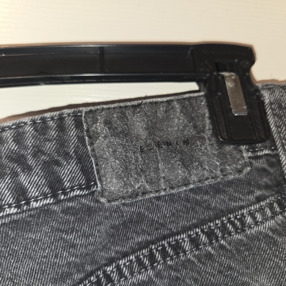 Denim&Co Black Frayed Jean Shorts - Picture 5 of 5